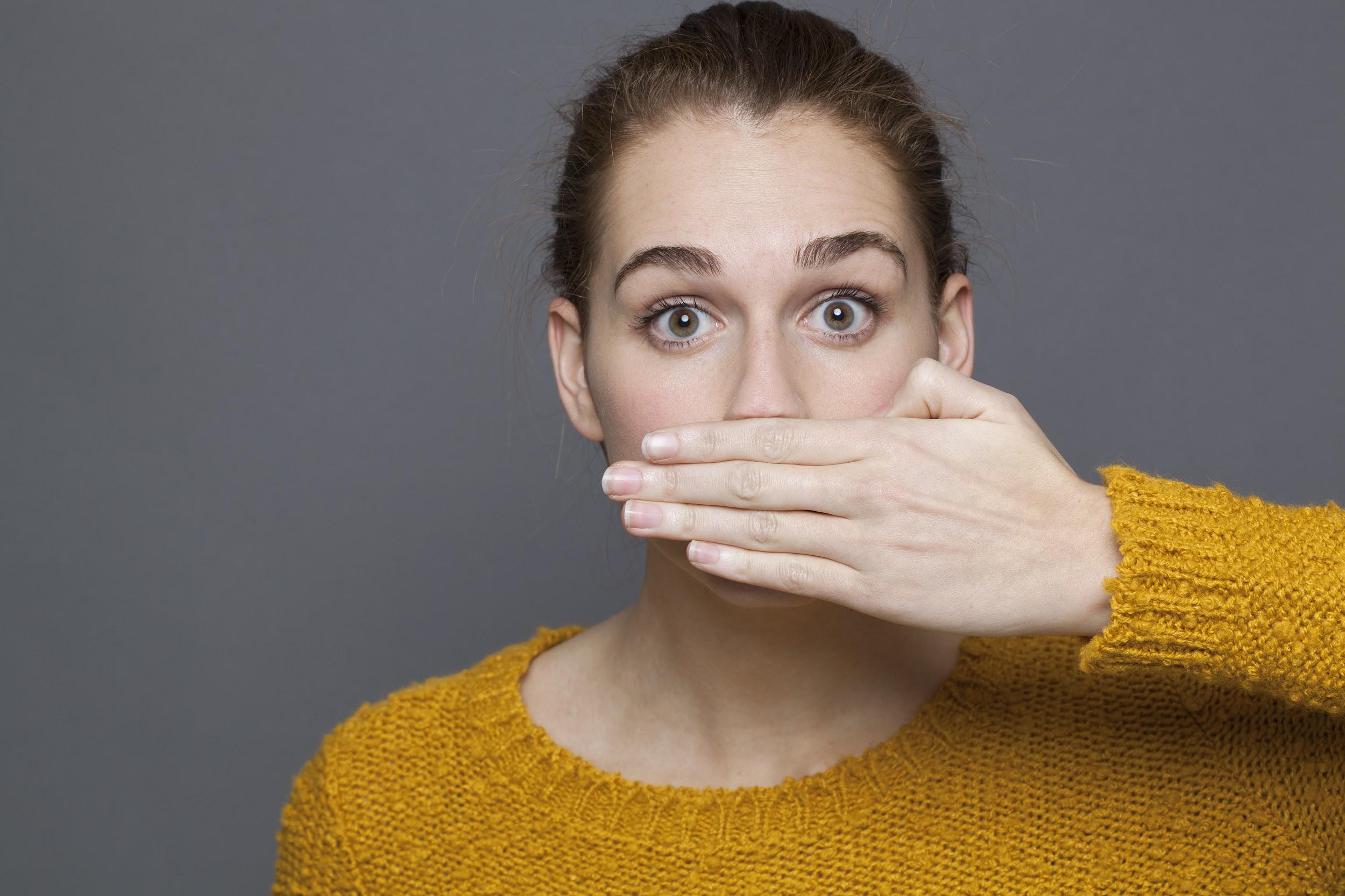how to get rid of bad breath and yellow teeth