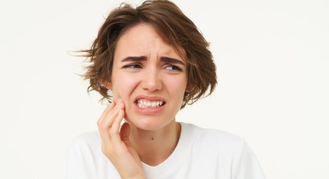 sudden tooth pain